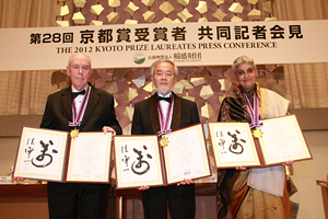 Kyoto Prize 2012 laureates: Dr. Ivan Edward Sutherland, Dr. Yoshinori Ohsumi and Professor Gayatri Chakravorty Spivak
